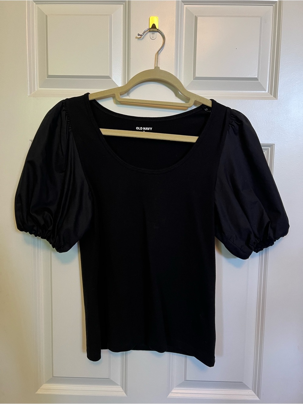 Old Navy Black Scoop Neck Puff Sleeve Top